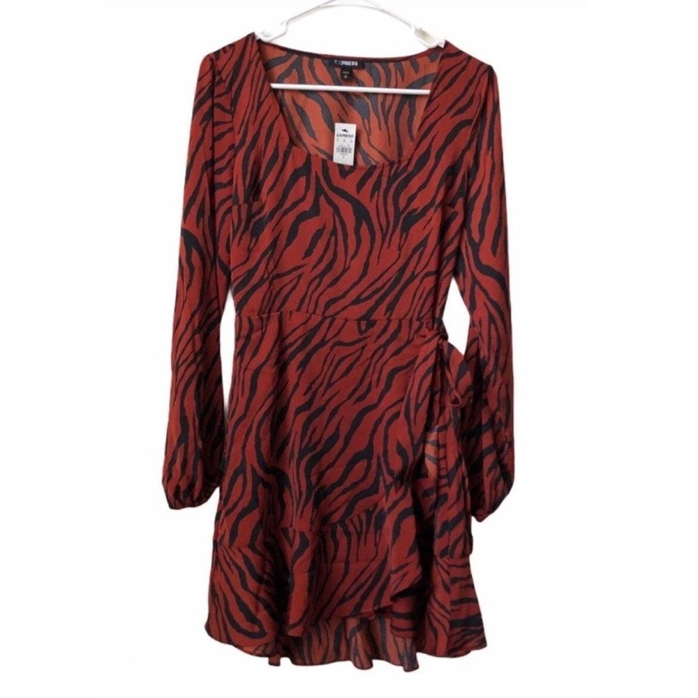 EXPRESS DRESS SIZE SMALL